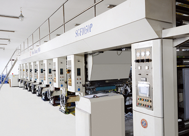 自立拉(la)鏈袋講述你(ni)會區分這兩(liang)種常見真空(kōng)袋嗎